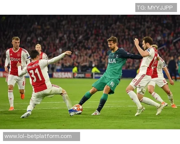 西甲热刺逆转里昂的绝杀时刻全场沸腾战术分析与精彩回顾